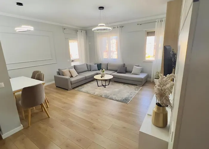 Apartament Zeus *