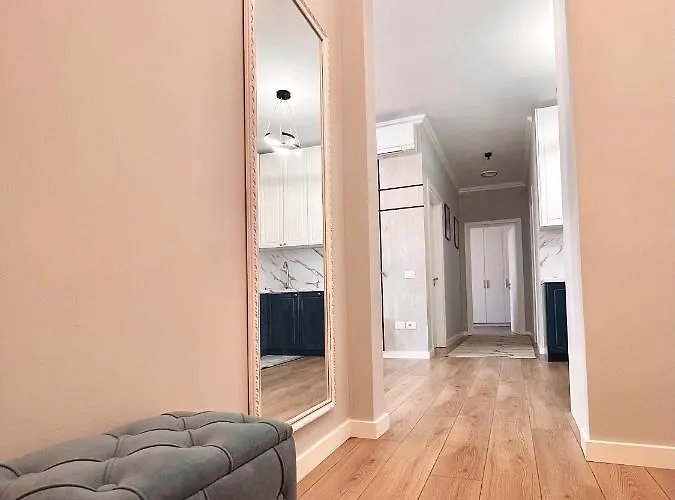 Zeus Apartament *